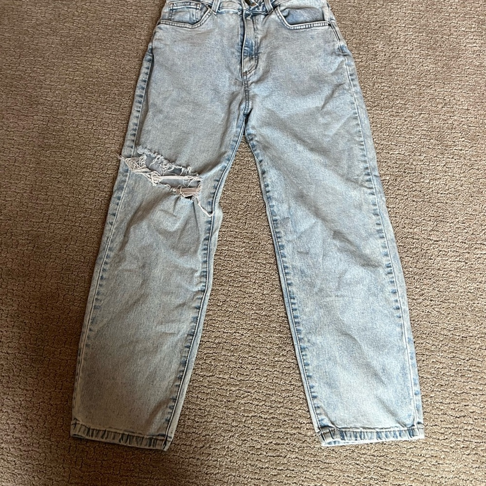 Light Wash Distressed Jeans
